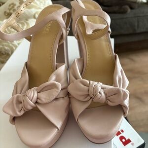 Michael Kors Pink Bow Sandals